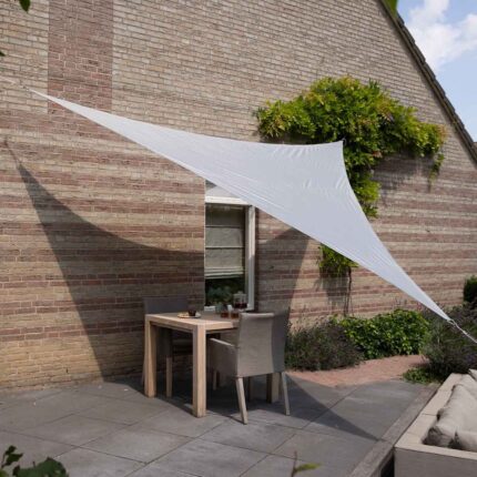 Waterproof shade sail triangle 5 x 5 x 5m Off white